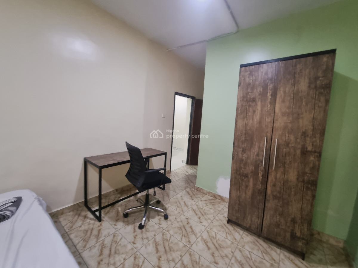 Luxury 2 Bedroom Fully Serviced Apartment, Off Oja Opebi, Ikeja, Lagos, House Short Let