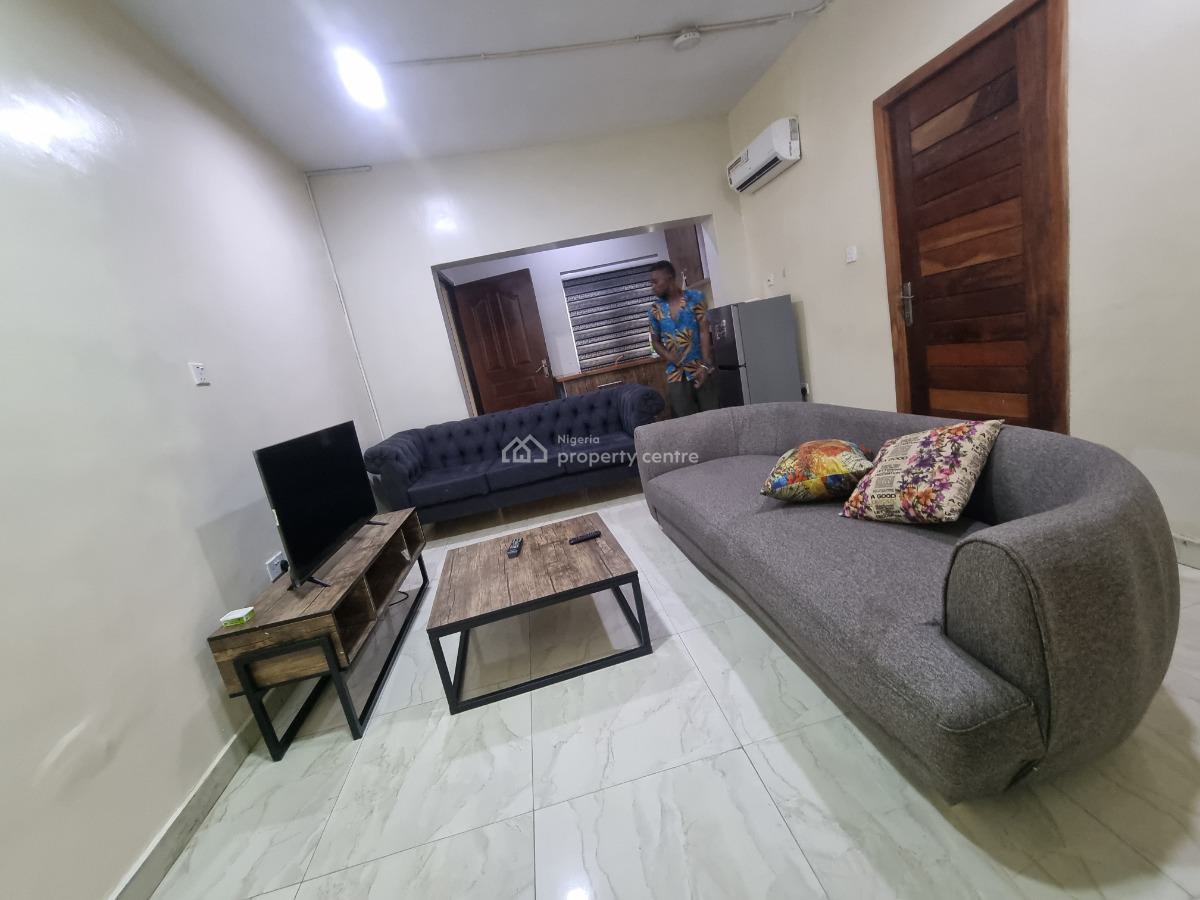 Luxury 2 Bedroom Fully Serviced Apartment, Off Oja Opebi, Ikeja, Lagos, House Short Let