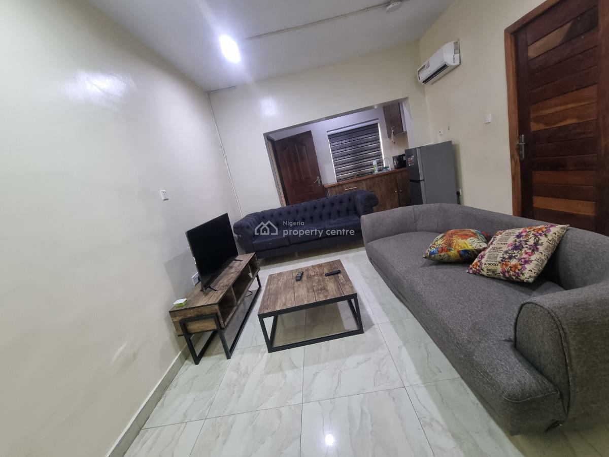 Luxury 2 Bedroom Fully Serviced Apartment, Off Oja Opebi, Ikeja, Lagos, House Short Let