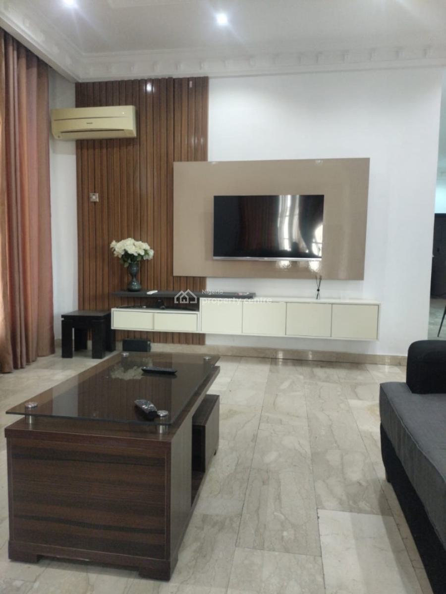 Luxury 3 Bedroom Flat Located at Banana Island Road, Banana Island Road , in a Secured Estate. You Can Inspect  ., Ikoyi, Lagos, Terraced Duplex for Rent