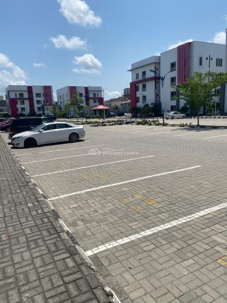 Fully Furnished & Serviced Luxury 3 Bedroom Apartment, Off Freedom Way, Lekki Phase 1, Lekki, Lagos, Flat / Apartment for Rent