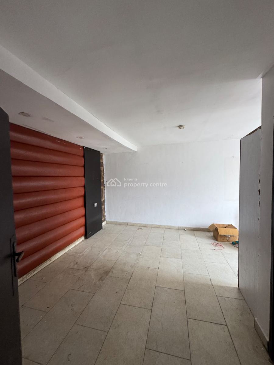 Self Contain, Chevy View Estate, Lekki Expressway, Lekki, Lagos, Self Contain (single Rooms) for Rent