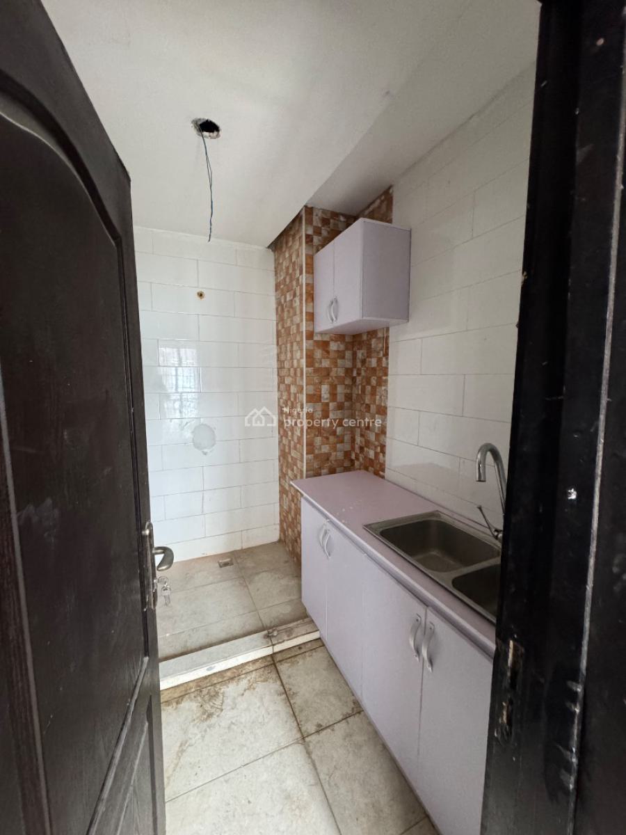 Miniflat, Chevy View Estate, Lekki Phase 1, Lekki, Lagos, Mini Flat (room and Parlour) for Rent