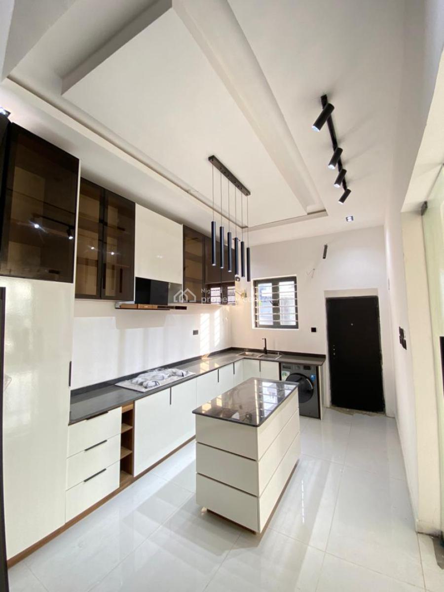 Contemporary 5 Detached Duplex with Swimming Pool, in a Prestigious Estate, Ajah, Lagos, Detached Duplex for Sale