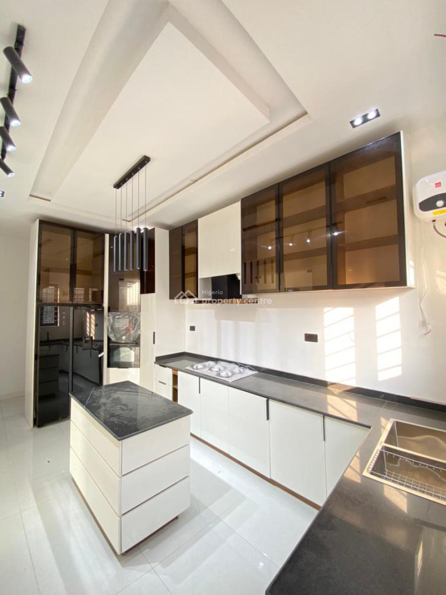 Contemporary 5 Detached Duplex with Swimming Pool, in a Prestigious Estate, Ajah, Lagos, Detached Duplex for Sale