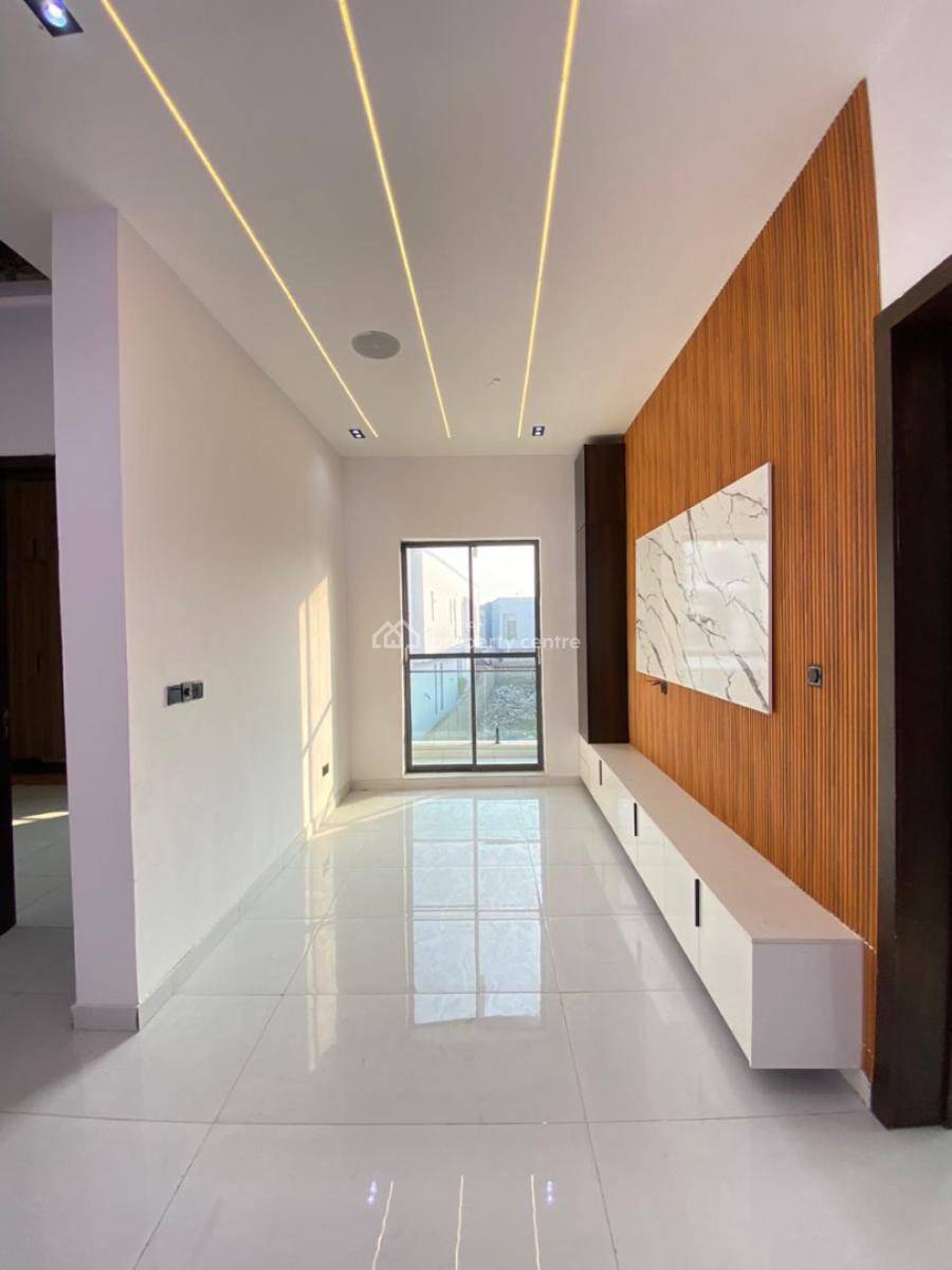 Contemporary 5 Detached Duplex with Swimming Pool, in a Prestigious Estate, Ajah, Lagos, Detached Duplex for Sale