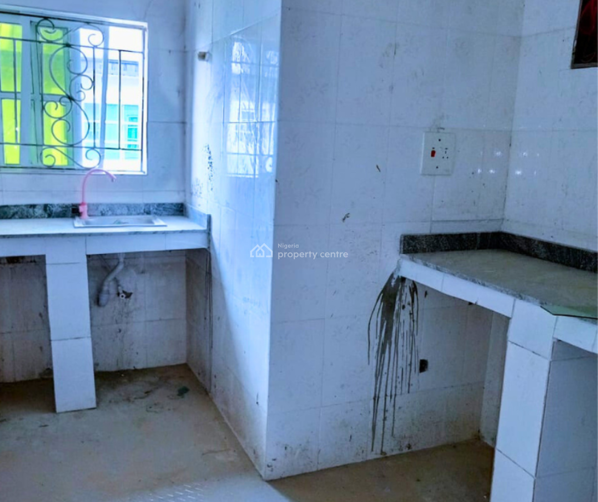 2 Bedroom Apartment, Alasia, Ajah, Lagos, Flat / Apartment for Rent