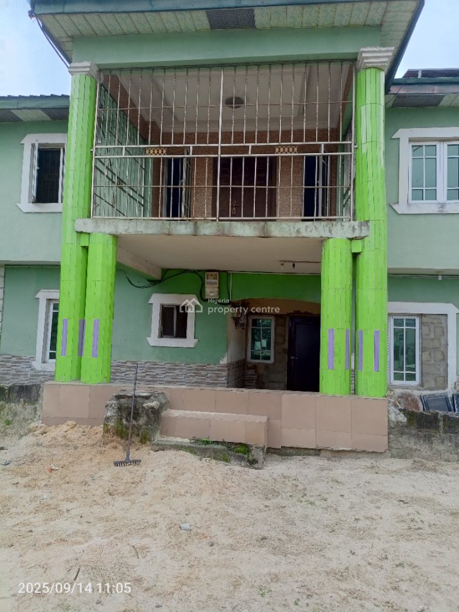 3 Bedroom Upstair Flat, University View Estate, Olokonla, Ajah, Lagos, Flat / Apartment for Rent