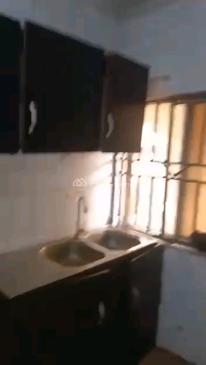 Standard and Spacious 3 Bedroom Flat, Medina Estate, Medina, Gbagada, Lagos, Flat / Apartment for Rent