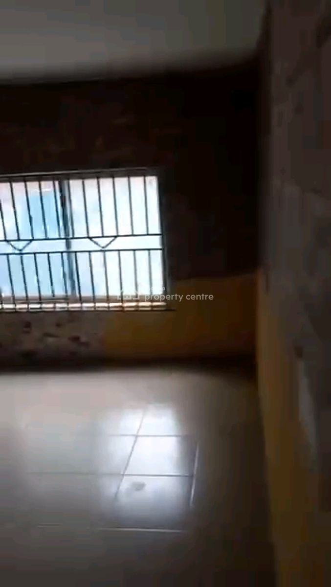 Standard and Spacious 3 Bedroom Flat, Medina Estate, Medina, Gbagada, Lagos, Flat / Apartment for Rent