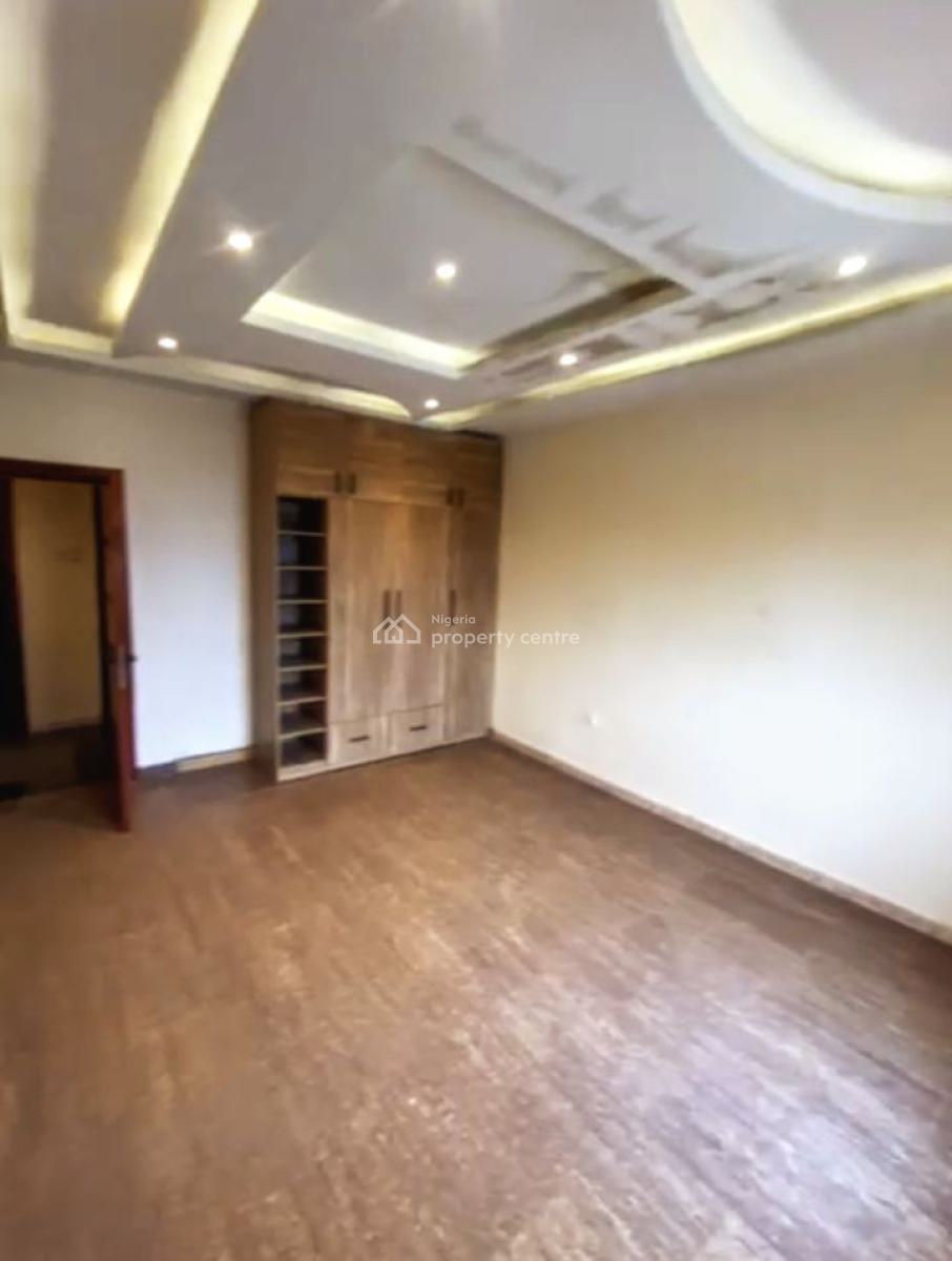 Stunning 1-bedroom Mini Flat, Lekki Phase 1, Lekki, Lagos, Mini Flat (room and Parlour) for Rent