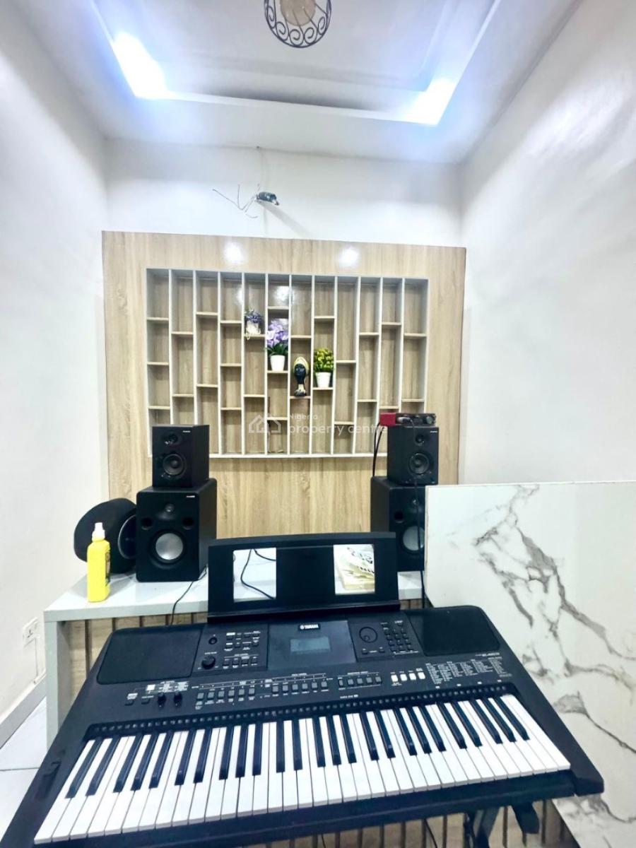Unfurnished and Furnished Service 4 Bedroom Duplex  Gud for Commercial, Orchid Road Lekki Before Round About, Lekki, Lagos, Terraced Duplex for Sale