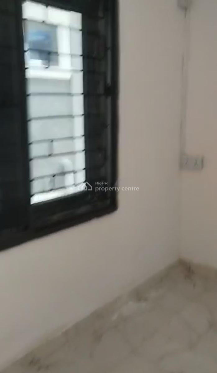 Sharp Mini Flat with 2 Toilets  Accesible to The Bustop, Alapere Ketu, Alapere, Ketu, Lagos, Mini Flat (room and Parlour) for Rent