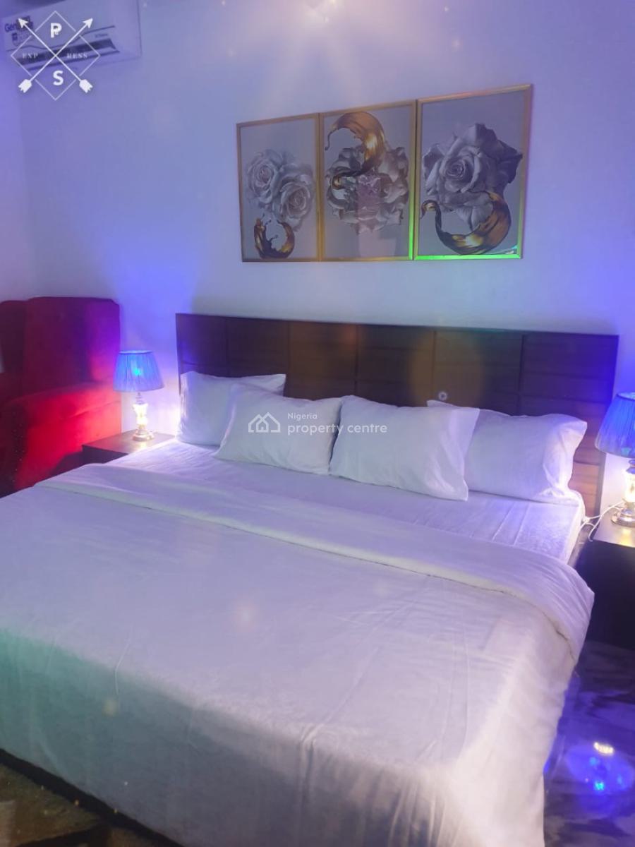 Commercial Standard 11rooms  Hotel in a Good Location, By Chevron, Lekki, Lagos, Hotel / Guest House for Sale