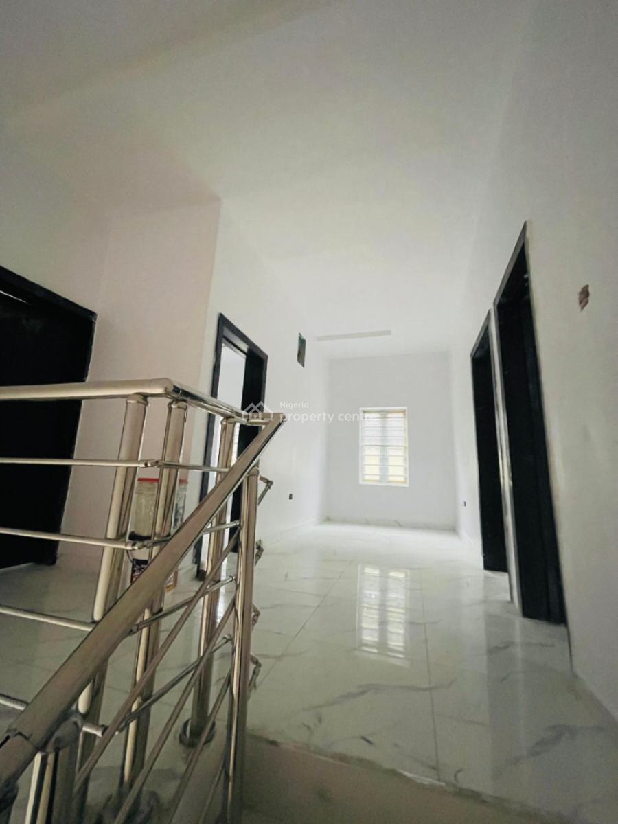 Spacious & Decent 4-bedroom Duplex, Thomas Estate, Lekki, Lagos, Flat / Apartment for Rent