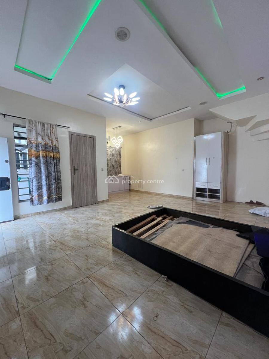 Spacious Studio Apartment, Royal Pine Estate Orchid Road, Lekki, Lagos, Self Contain (single Rooms) for Rent