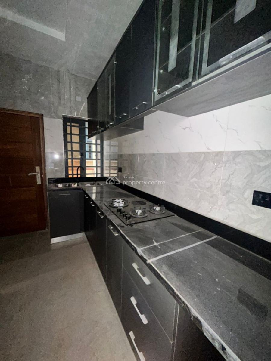2bedroom  Up Flat 4.2m  Ground Floor 4m   Inside Greenwich Gardens, Kosofe, Lagos, Flat / Apartment for Rent