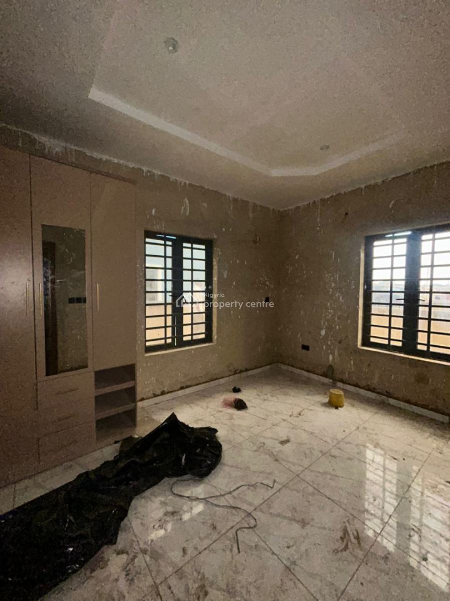 2bedroom  Up Flat 4.2m  Ground Floor 4m   Inside Greenwich Gardens, Kosofe, Lagos, Flat / Apartment for Rent