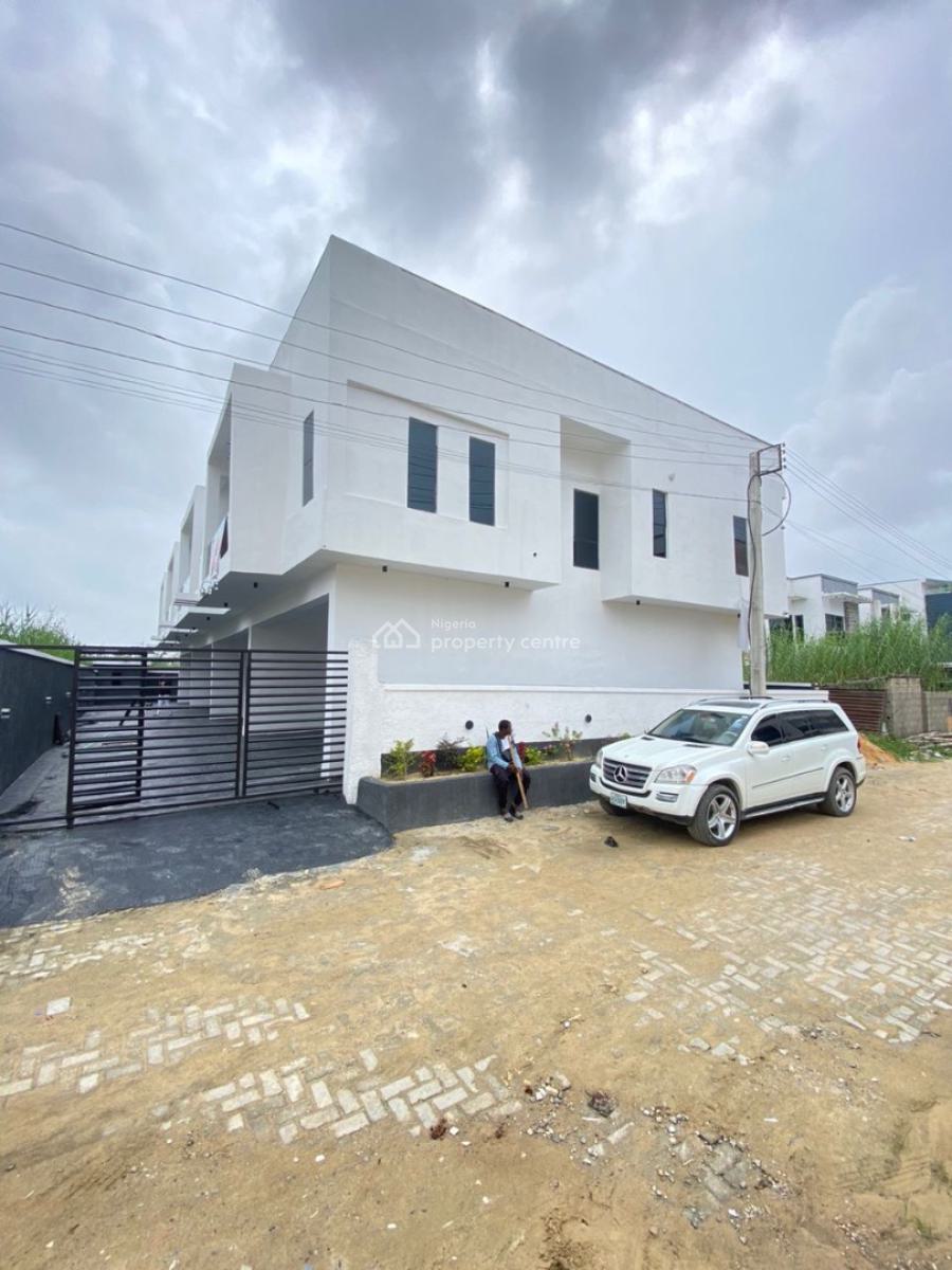 4 Bedroom Terrace Duplex in an Estate, Ajah, Lagos, Terraced Duplex for Sale