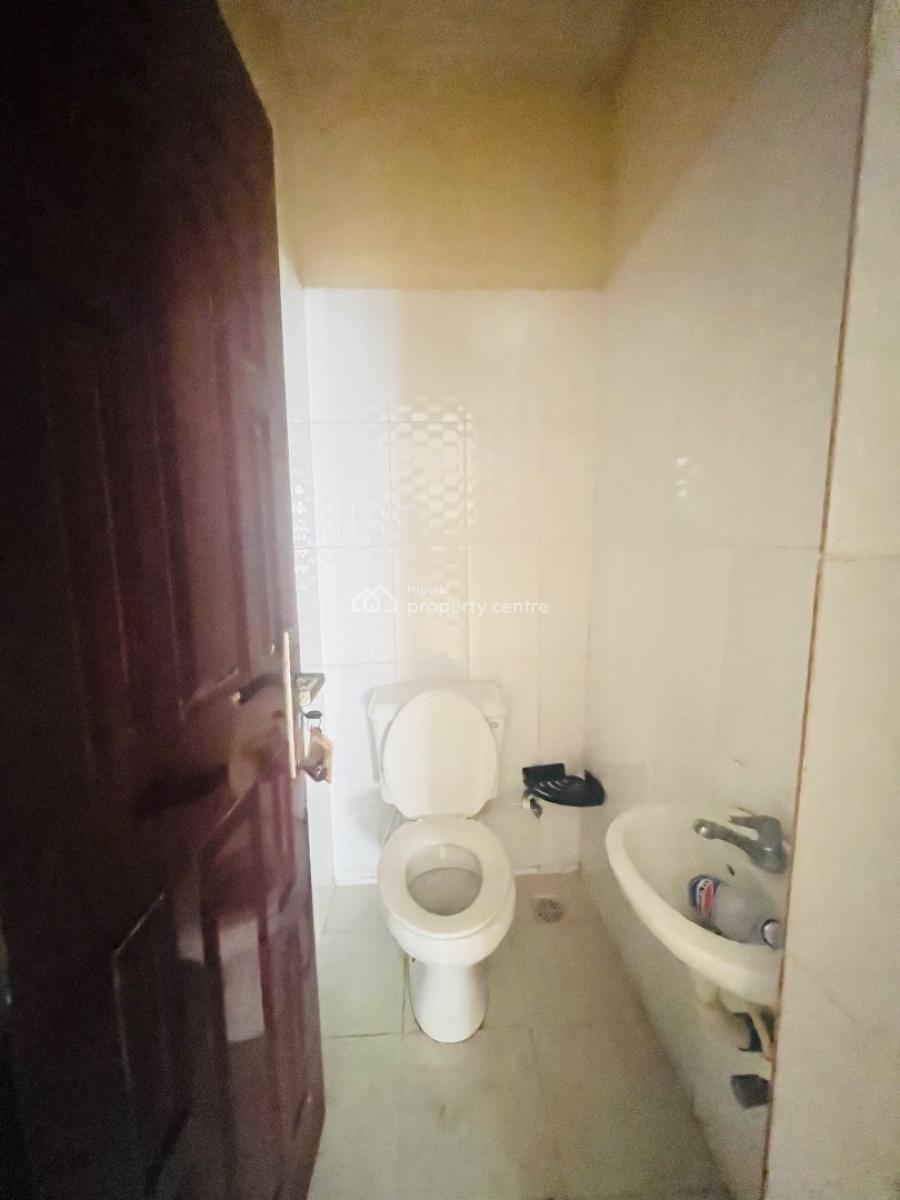 Well Managed 3bedroom Flat Apartment for N4m per Annum, Conservation Lekki Lagos, Lekki, Lagos, Flat / Apartment for Rent