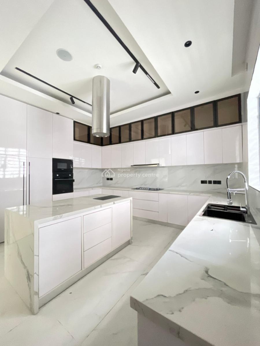4 Bedroom Penthouse Apartment with a Private Elevator, Lekki Phase 1, Lekki, Lagos, Flat / Apartment for Sale