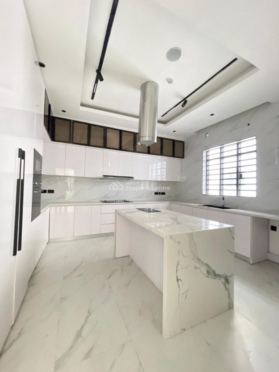 4 Bedroom Penthouse Apartment with a Private Elevator, Lekki Phase 1, Lekki, Lagos, Flat / Apartment for Sale