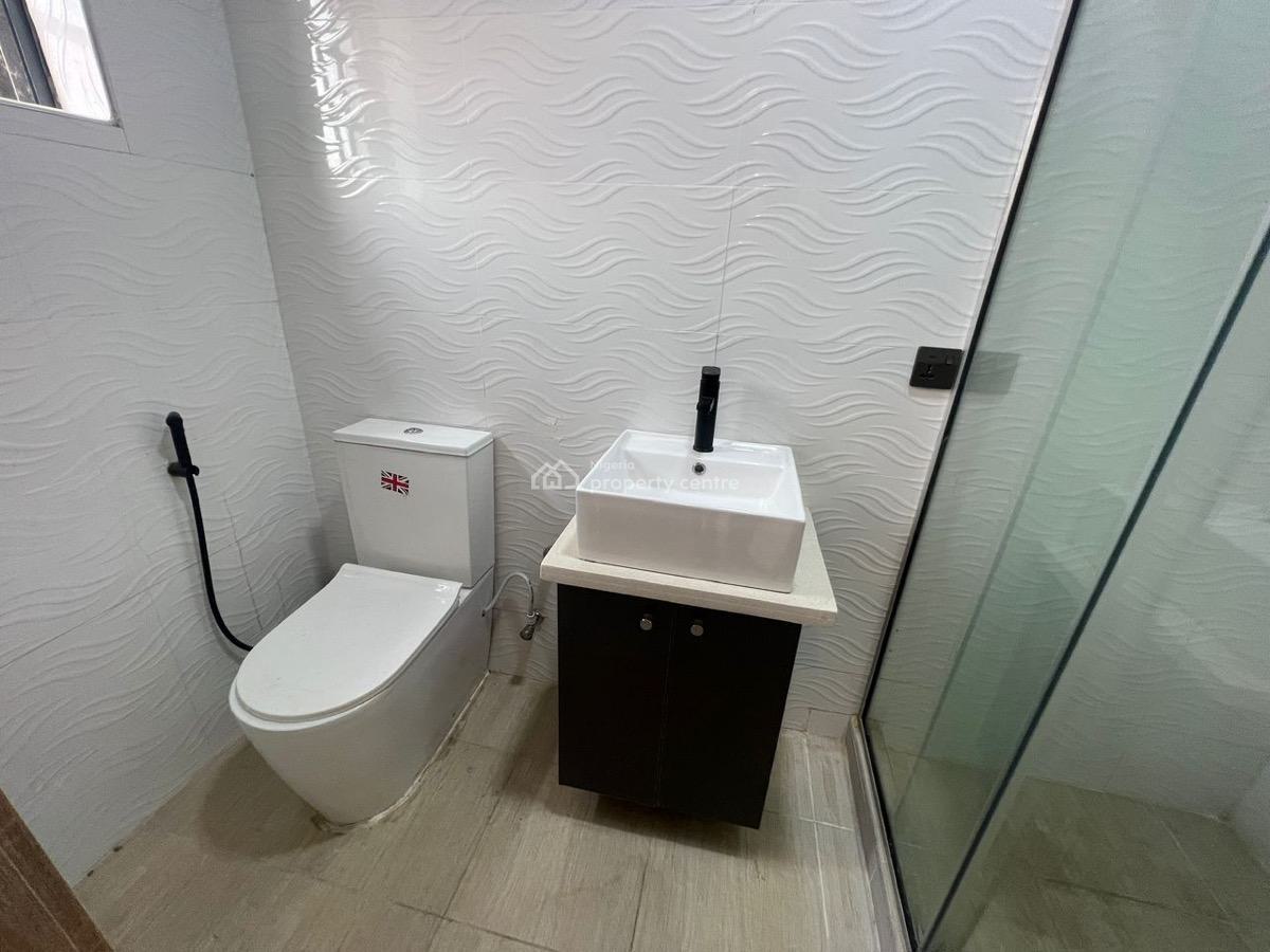 Luxury 3 Bedroom Apartment, Ilasan, Lekki, Lagos, Flat / Apartment for Sale