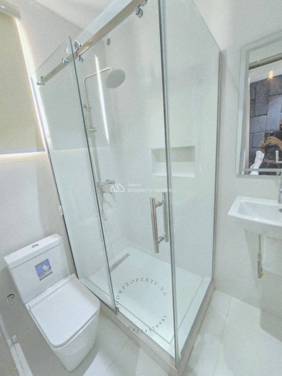 Furnished 2 Bedrooms Apartment, Beside Periwinkle Estate, Lekki Phase 1, Lekki, Lagos, Flat / Apartment for Sale