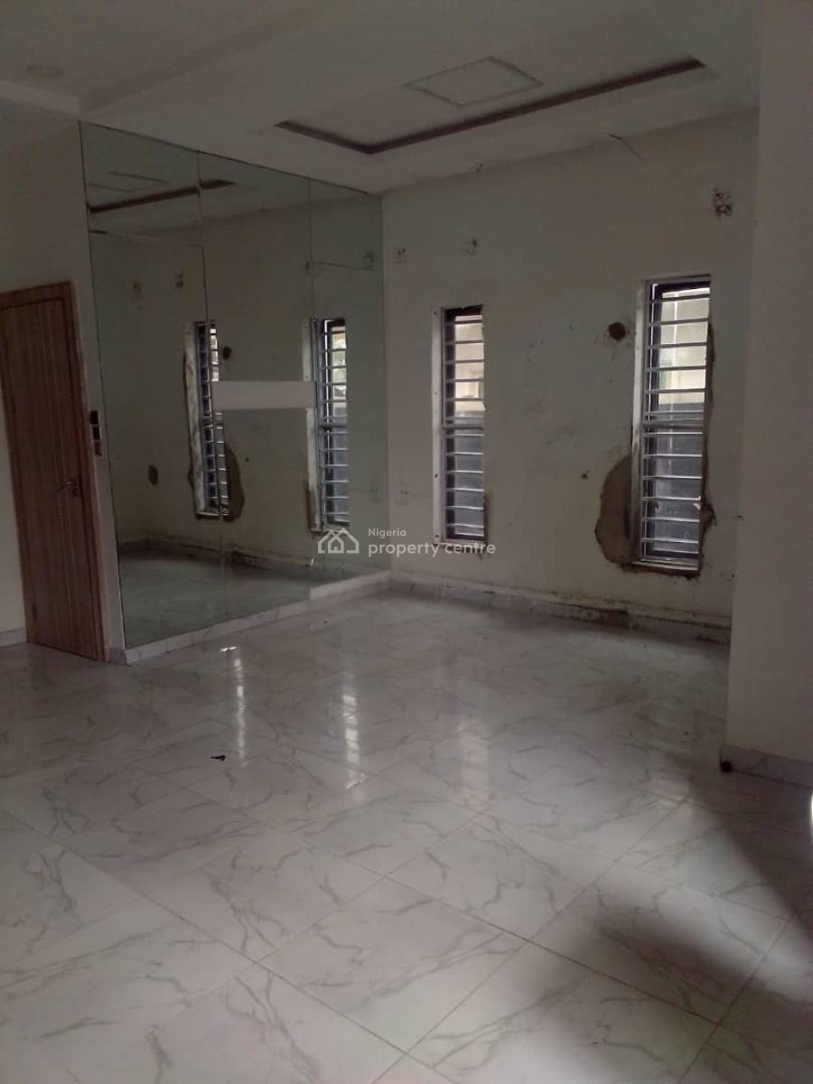 Facing Major Road 4 Bedrom Duplex Semi Detached with Bq Self Compound, Chevron Alternatives Lekki, Lekki, Lagos, Semi-detached Duplex for Rent