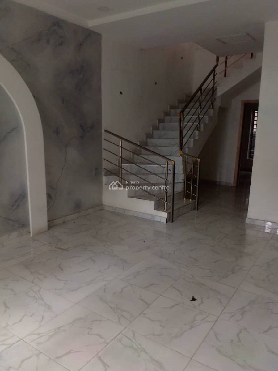 Facing Major Road 4 Bedrom Duplex Semi Detached with Bq Self Compound, Chevron Alternatives Lekki, Lekki, Lagos, Semi-detached Duplex for Rent