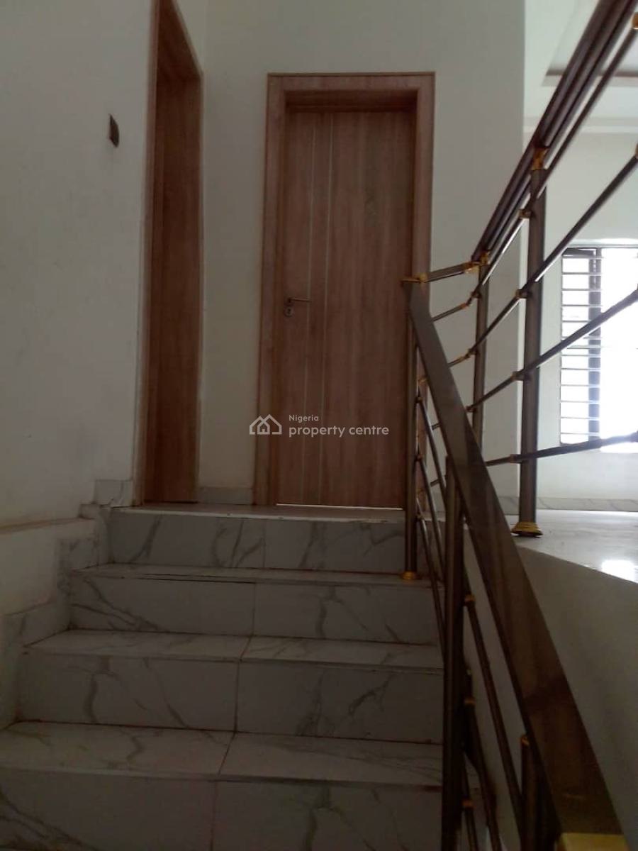 Facing Major Road 4 Bedrom Duplex Semi Detached with Bq Self Compound, Chevron Alternatives Lekki, Lekki, Lagos, Semi-detached Duplex for Rent