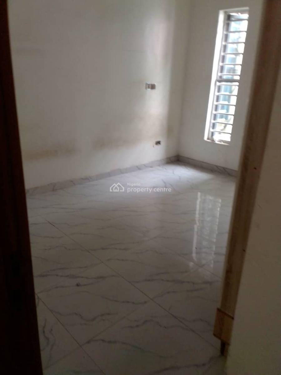 Facing Major Road 4 Bedrom Duplex Semi Detached with Bq Self Compound, Chevron Alternatives Lekki, Lekki, Lagos, Semi-detached Duplex for Rent