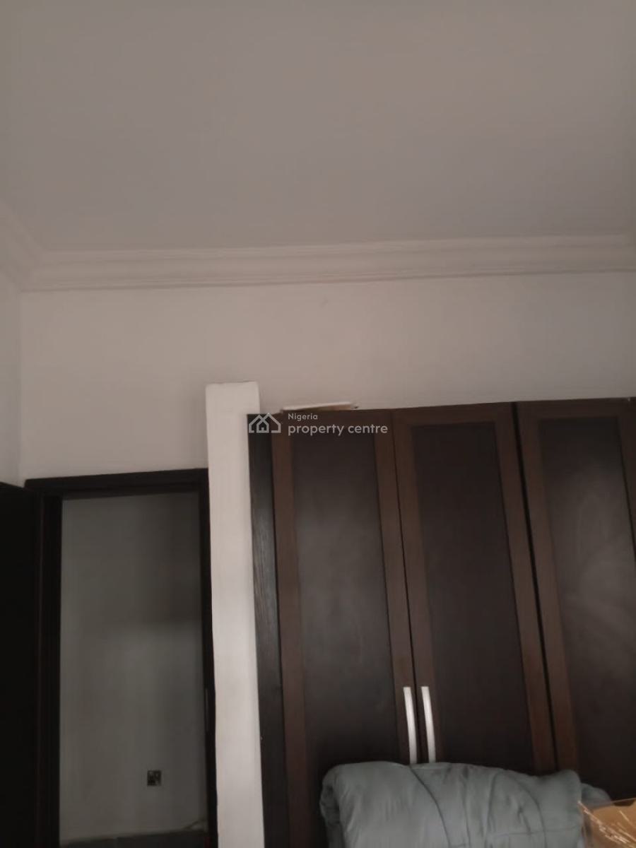a Decent Well Maintained 3 Bedroom Flat, Estate, Ogudu, Lagos, Flat / Apartment for Rent