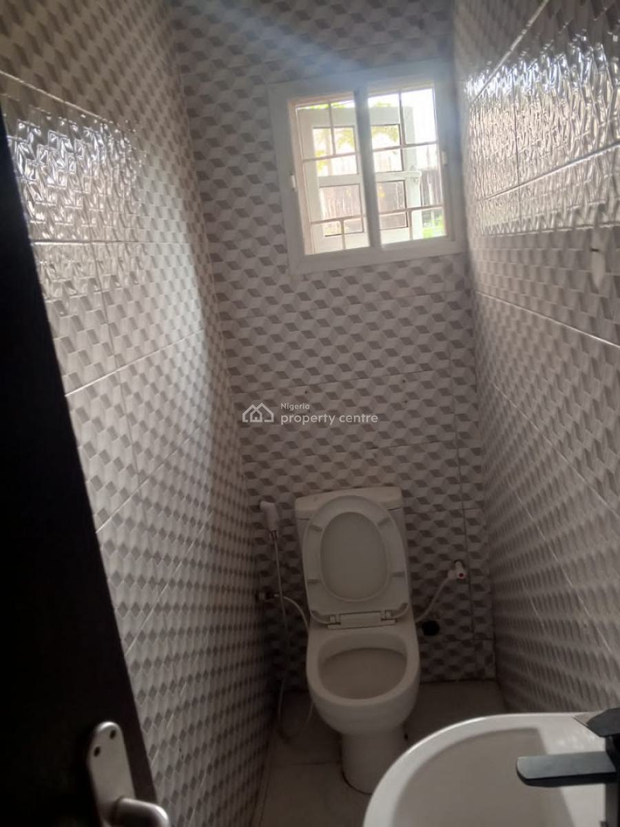 a Decent Well Maintained 3 Bedroom Flat, Estate, Ogudu, Lagos, Flat / Apartment for Rent