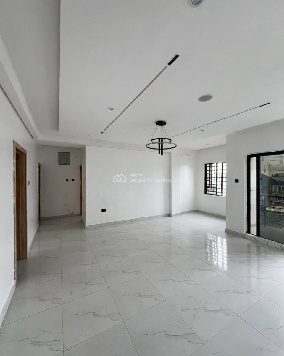 2 Bedroom Apartment Available, Ologolo, Lekki, Lagos, Flat / Apartment for Rent