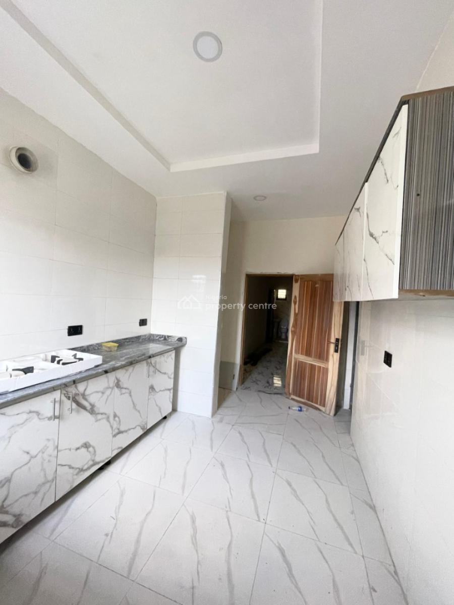 Luxurious 4 Bedroom Simi Detached Duplex, Chevron Lekki Lagos, Lekki, Lagos, Flat / Apartment for Rent