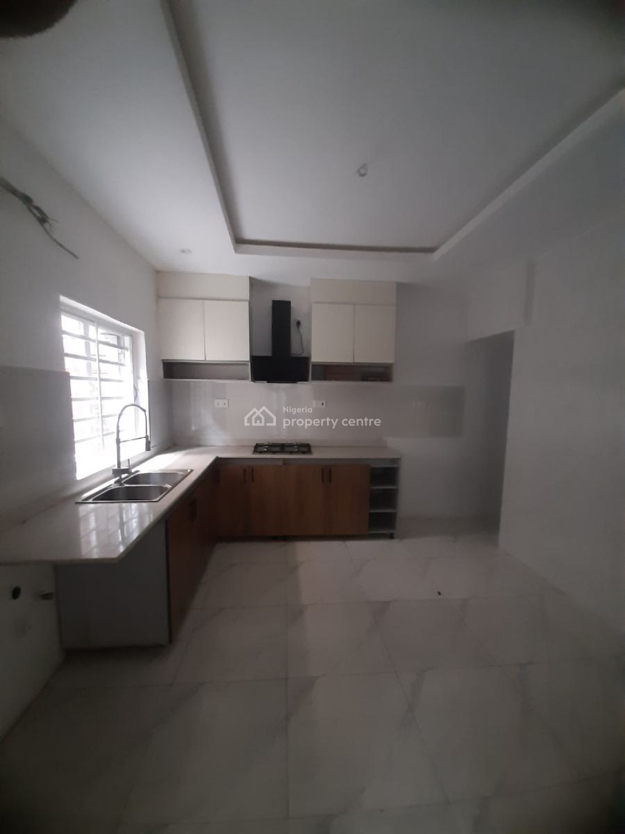 New and Serviced with 24/7 Power Supply 4 Bedroom En-suite Townhouse W, Lekki Phase 1, Lekki, Lagos, Terraced Duplex for Rent