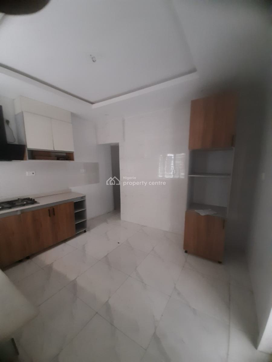 New and Serviced with 24/7 Power Supply 4 Bedroom En-suite Townhouse W, Lekki Phase 1, Lekki, Lagos, Terraced Duplex for Rent