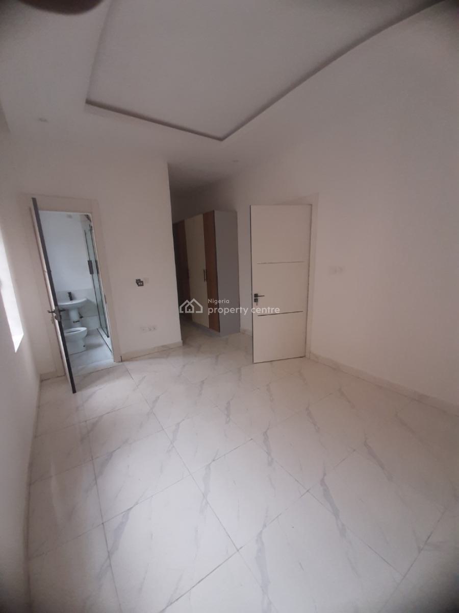 New and Serviced with 24/7 Power Supply 4 Bedroom En-suite Townhouse W, Lekki Phase 1, Lekki, Lagos, Terraced Duplex for Rent
