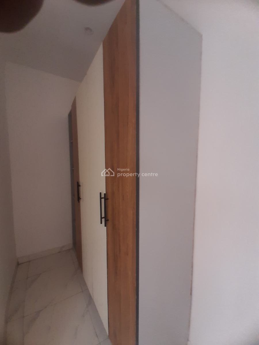 New and Serviced with 24/7 Power Supply 4 Bedroom En-suite Townhouse W, Lekki Phase 1, Lekki, Lagos, Terraced Duplex for Rent