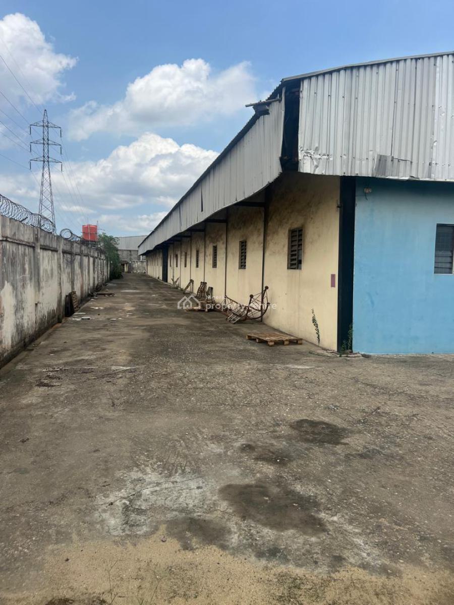 Warehouse for Lease, Akilo Ogba Ikeja Off Guinness Road Lagos, Ogba, Ikeja, Lagos, Warehouse for Rent
