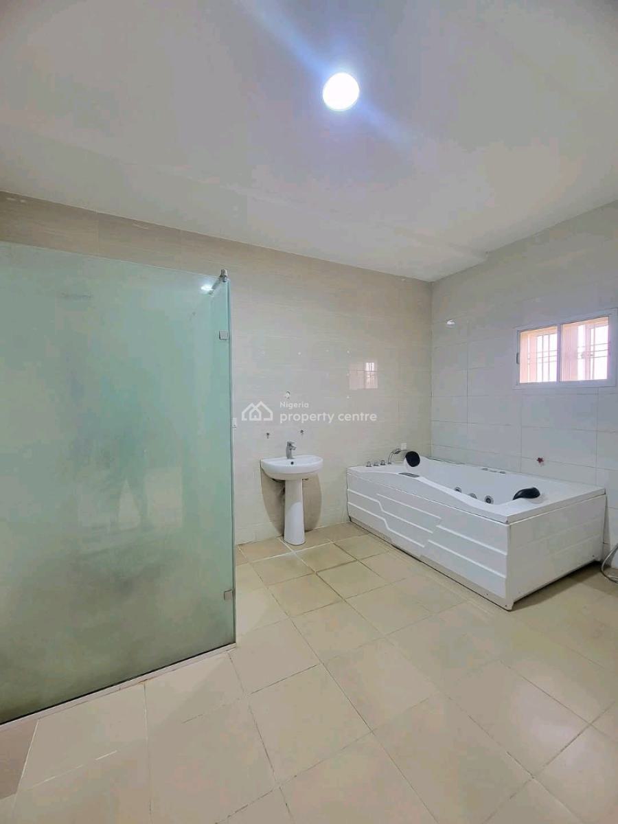 Exquisitely Built 3 Bedroom Terrace Duplex, Jahi Gilmore, Jahi, Abuja, Terraced Duplex for Rent