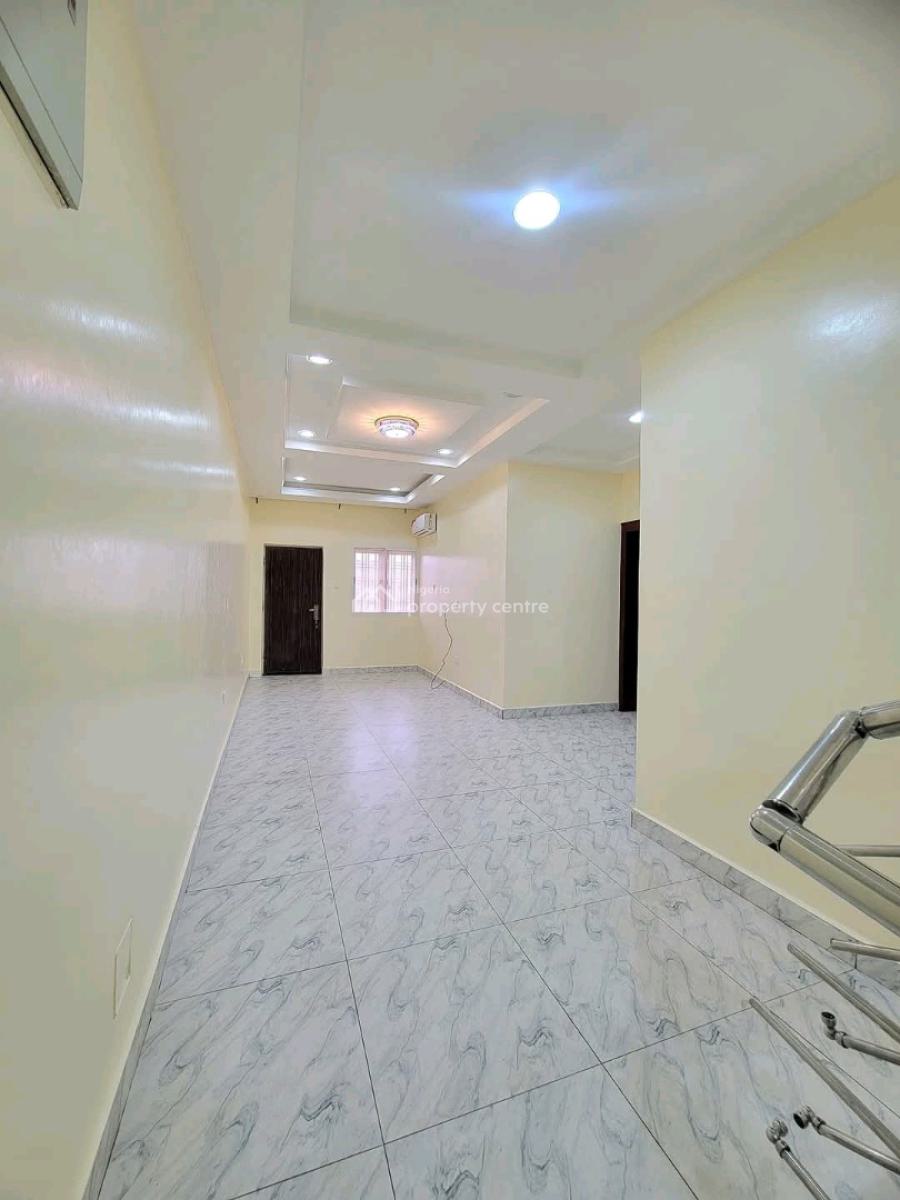 Exquisitely Built 3 Bedroom Terrace Duplex, Jahi Gilmore, Jahi, Abuja, Terraced Duplex for Rent
