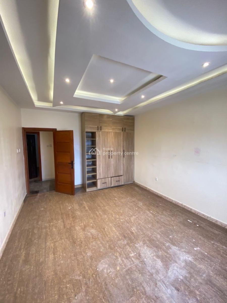 Neat and Big Mini Flat Well Spacious in Phase 1, Lekki Phase 1, Lekki, Lagos, Mini Flat (room and Parlour) for Rent