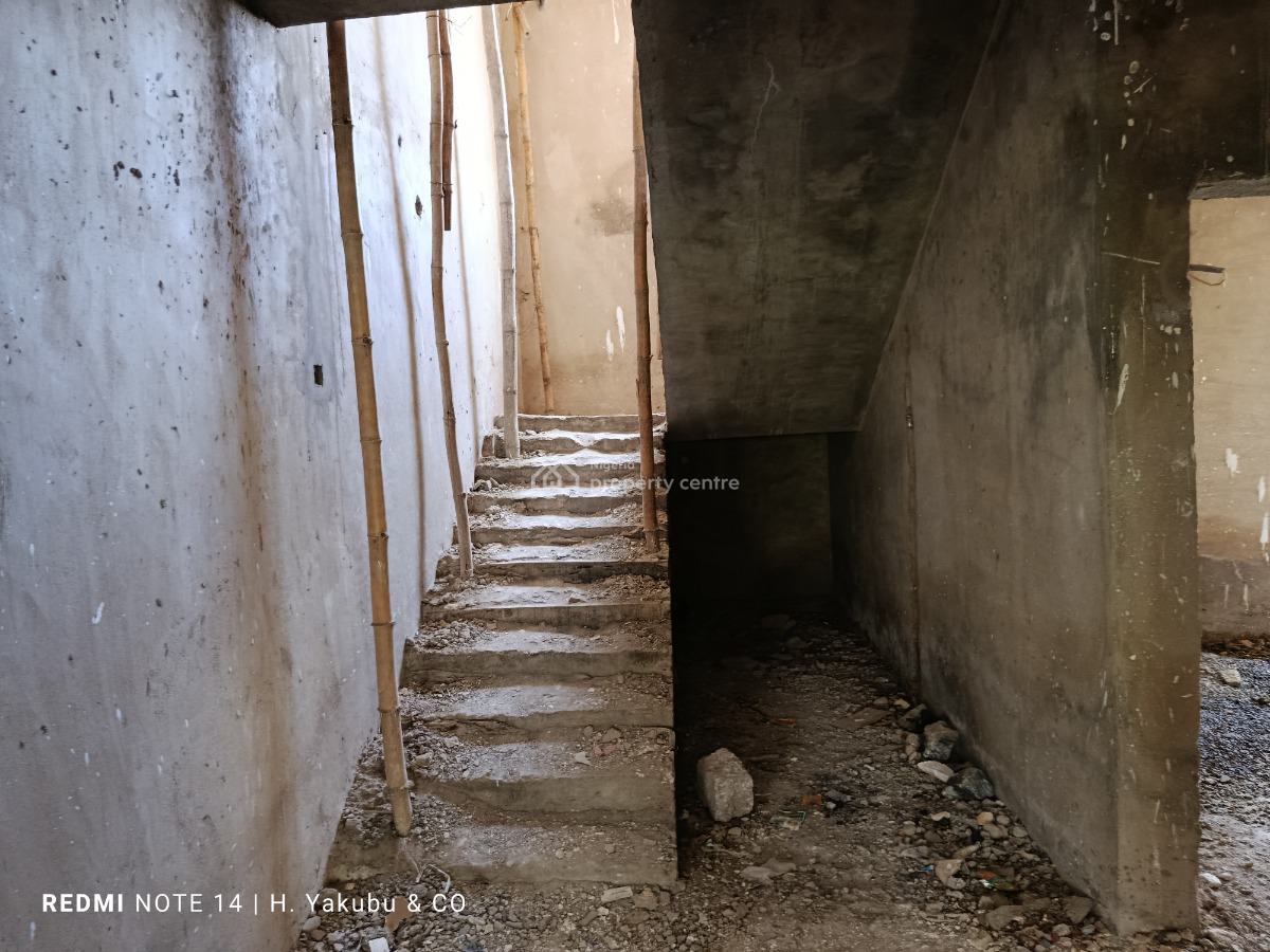 Luxury Design 5bedroom Duplex with Bq, River Park Estate Airport Road Lugbe, Lugbe District, Abuja, Detached Duplex for Sale