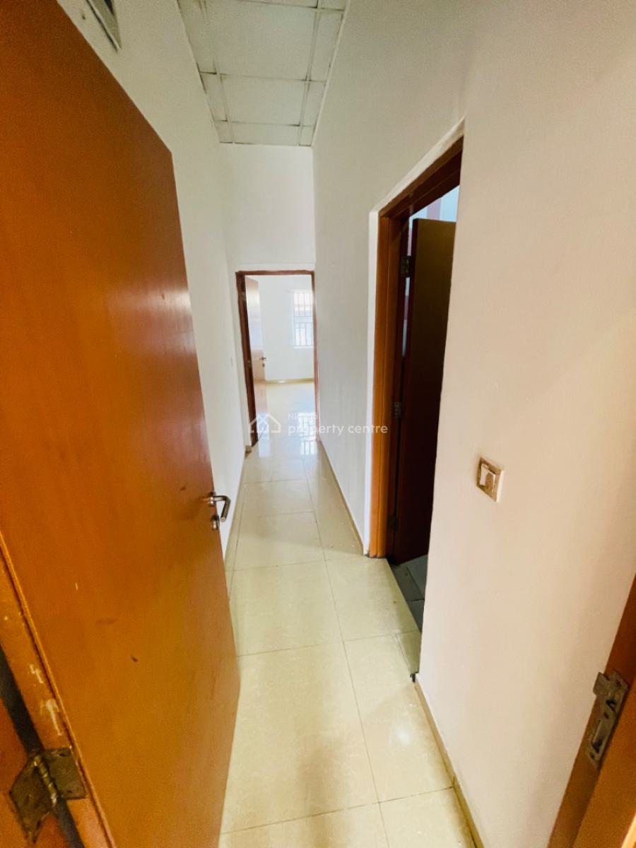Luxury One Bedroom Apartment with Excellent  Facilities (upstairs), Ogidan, Ajah, Lagos, Mini Flat (room and Parlour) for Rent