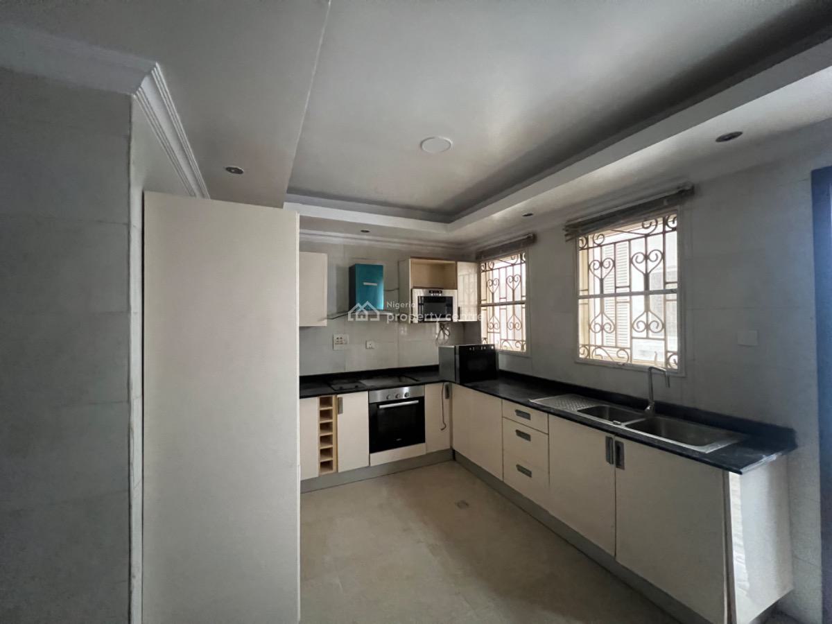 5 Units of Mini Flats, Off Admiralty Way, Lekki Phase 1, Lekki, Lagos, Mini Flat (room and Parlour) for Rent