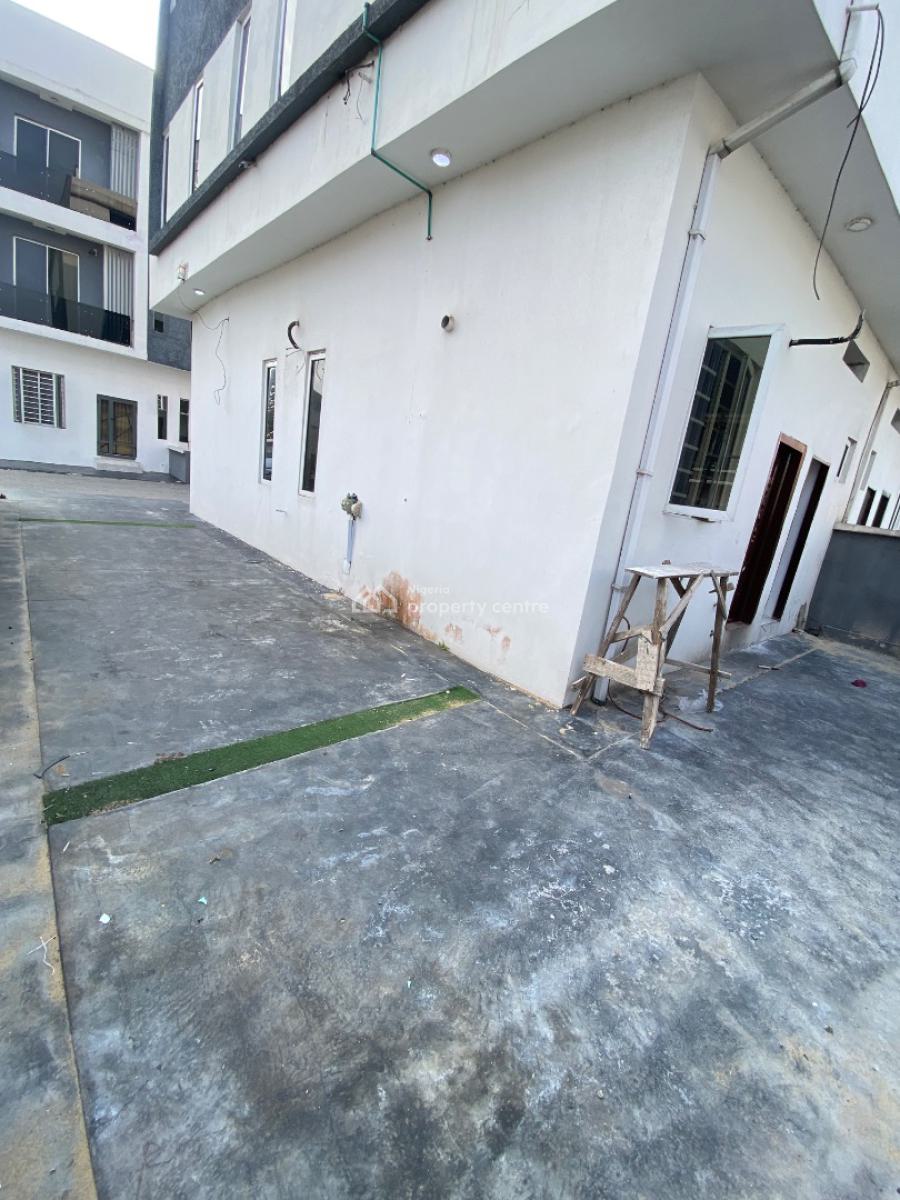 Luxury 4bedroom Semidetached Duplex Self Compound with Bq on 2 Floors, Osapa, Lekki, Lagos, Semi-detached Duplex for Rent