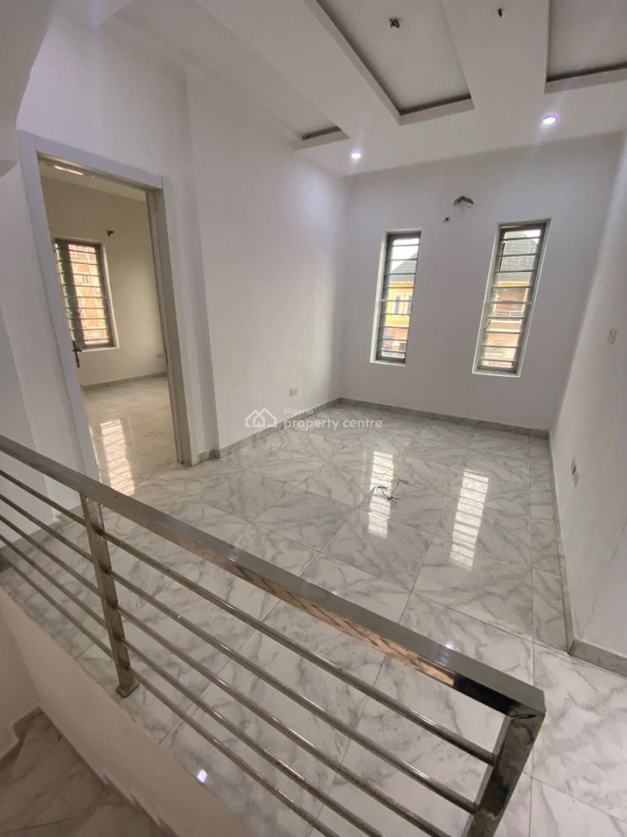 Luxury 4bedroom Semidetached Duplex Self Compound with Bq on 2 Floors, Osapa, Lekki, Lagos, Semi-detached Duplex for Rent