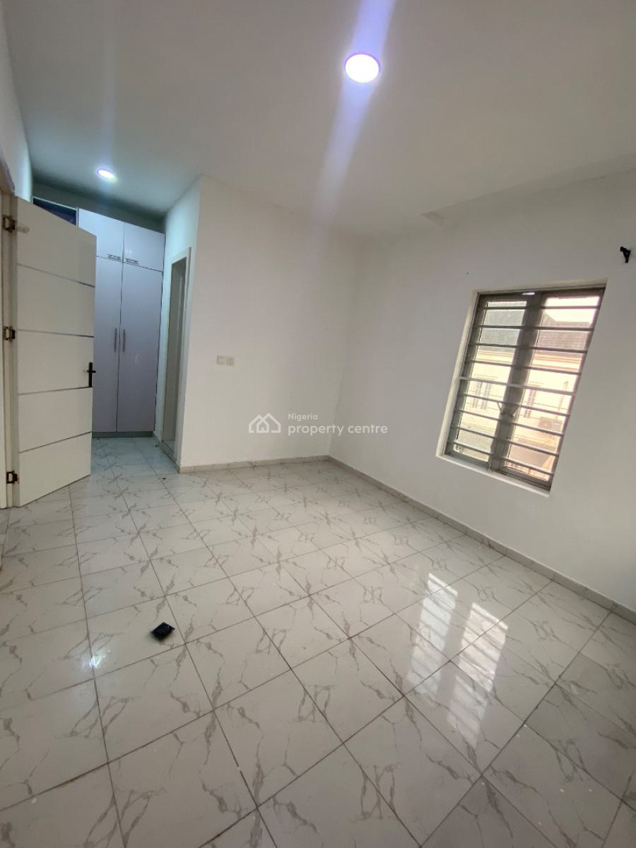Luxury 4bedroom Semidetached Duplex Self Compound with Bq on 2 Floors, Osapa, Lekki, Lagos, Semi-detached Duplex for Rent